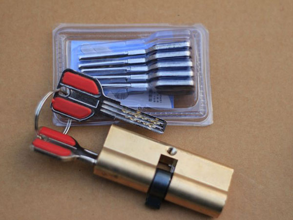 澄江24小时上门开锁公司